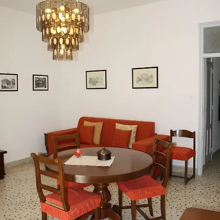 Casa Simone - Segesta Appartement *